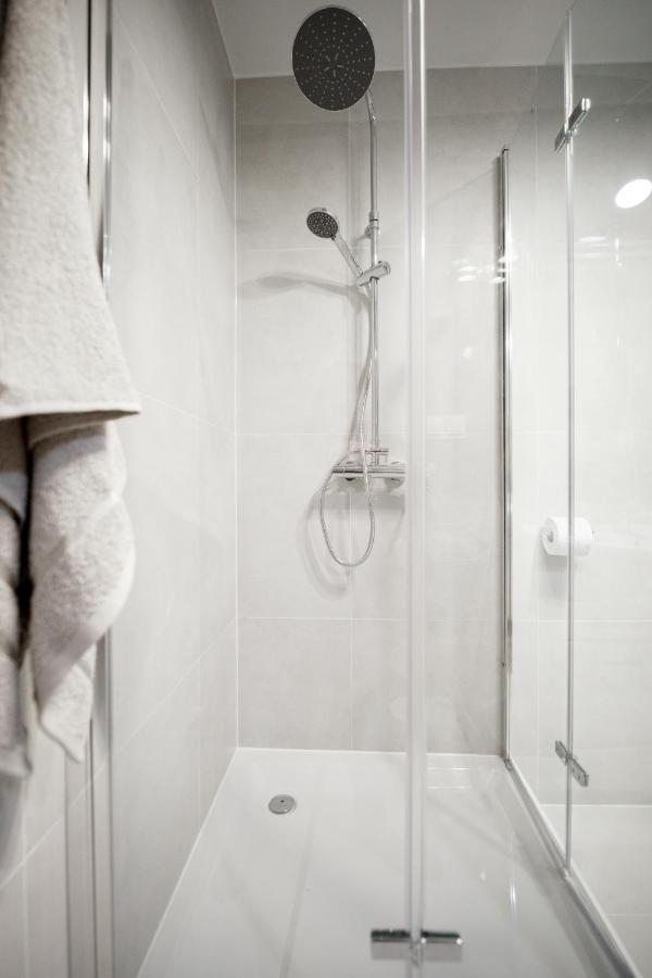 Niron Apartament Dom Z Papieru Sztokholm Piła Buitenkant foto